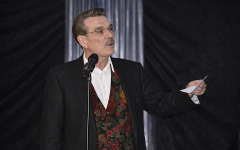 Jeff Duval, Efret’s co-founder retires